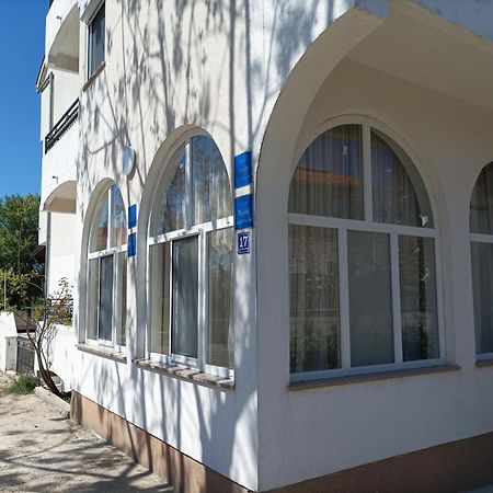 Rooms & Apartment Hegic Zára Kültér fotó