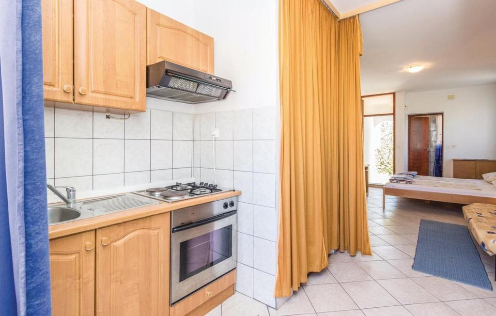 Rooms & Apartment Hegic Zára Kültér fotó