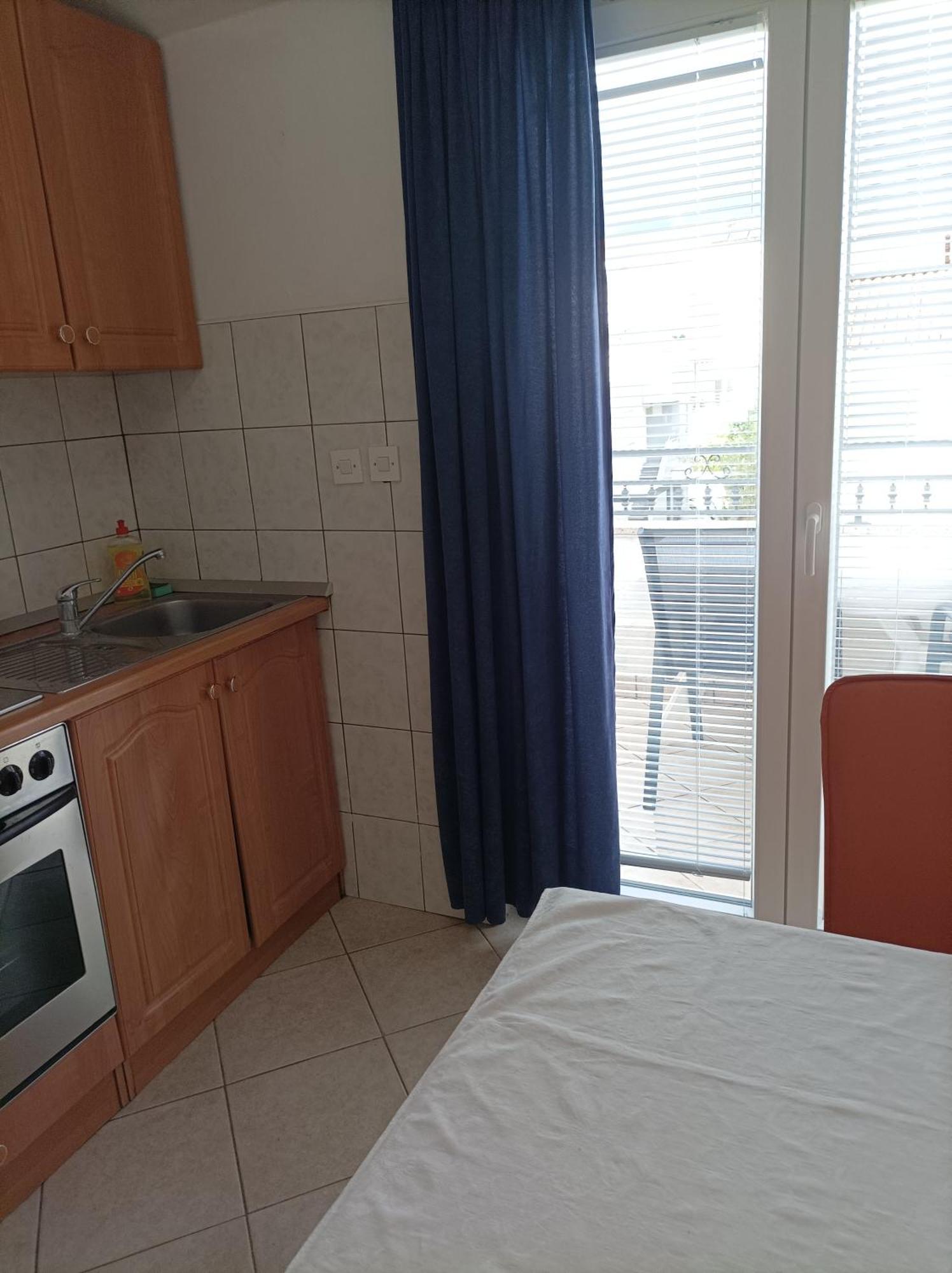Rooms & Apartment Hegic Zára Kültér fotó